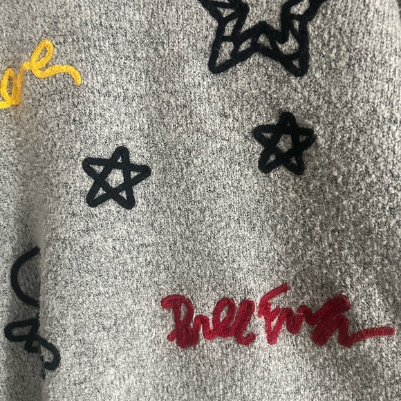 Free Generation - Boutique Acrylic Decal Sweater - Picture 2 of 7